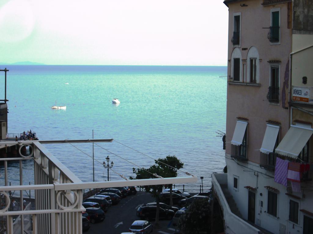 Casa Margherita Minori Exteriör bild